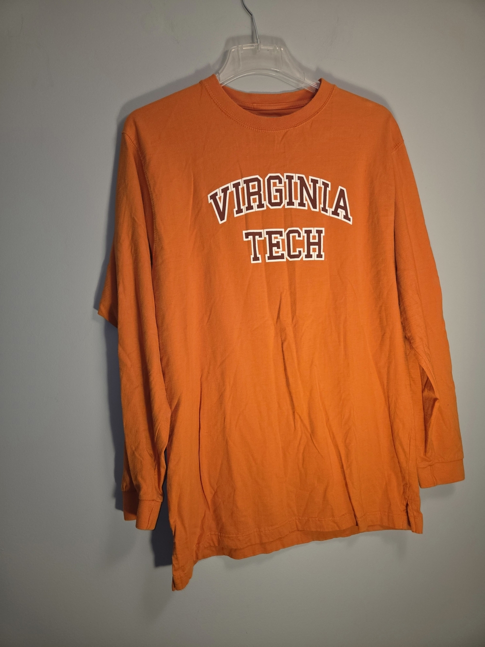 VTG Virginia Tech Hokies Orange Long Sleeve Shirt - Collegiate Team Size XL.